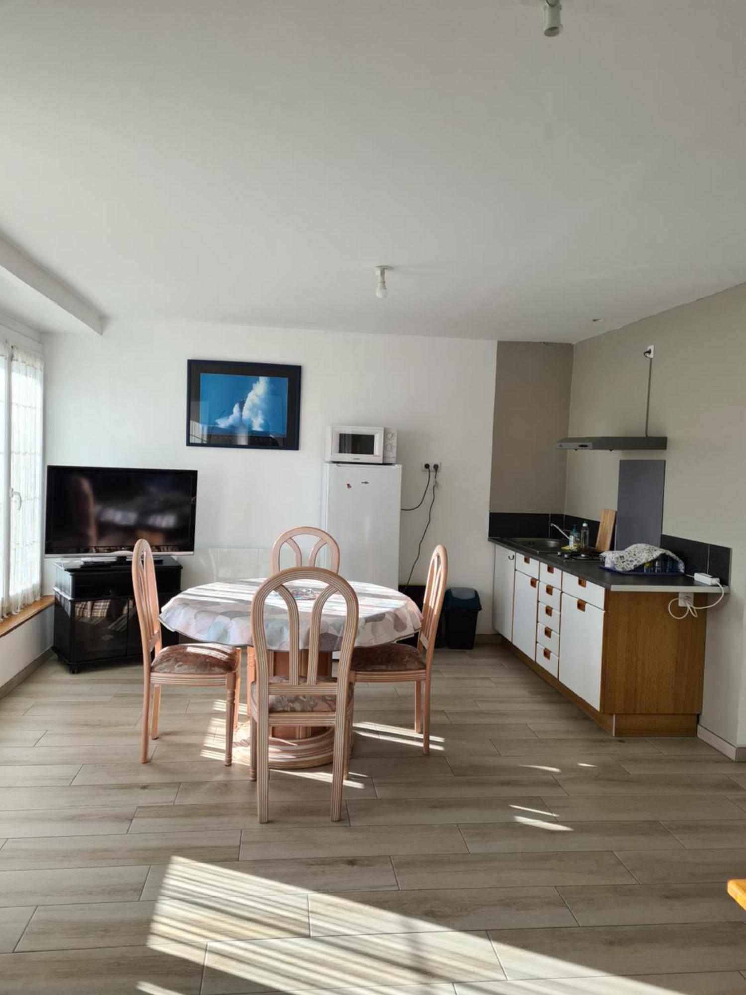 Apartment T2 Spacieux A *